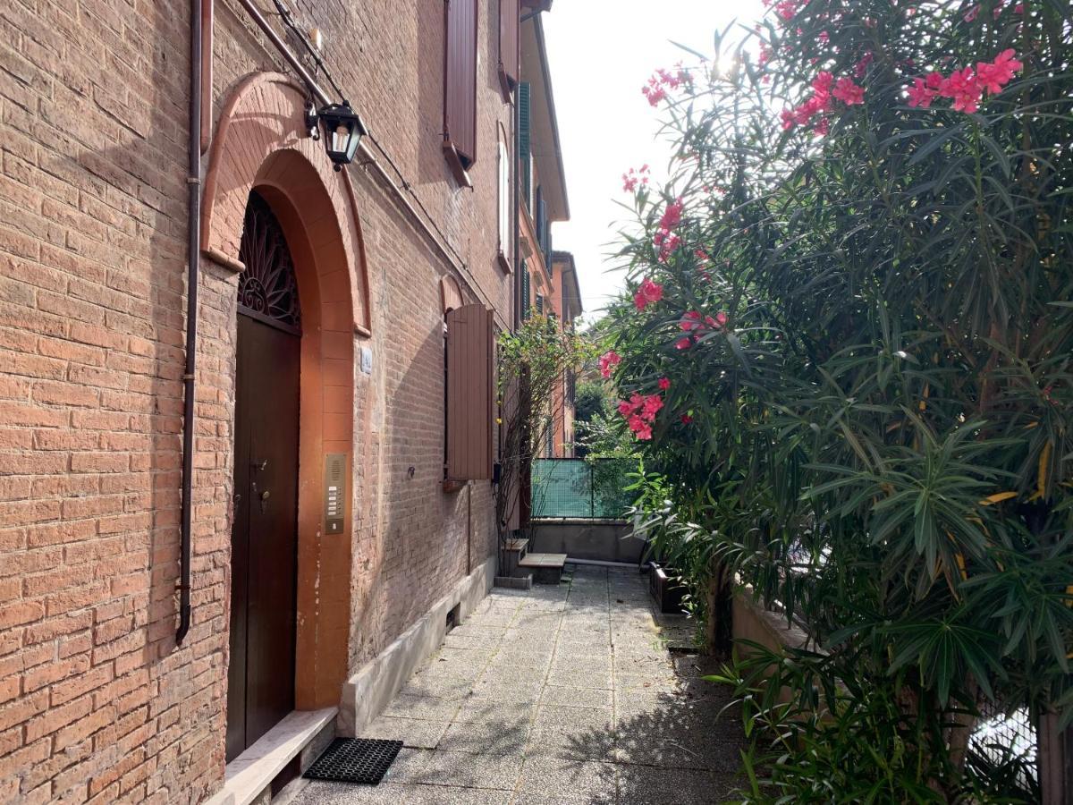 Casina Delle Rose Apartment โบโลญญา ภายนอก รูปภาพ